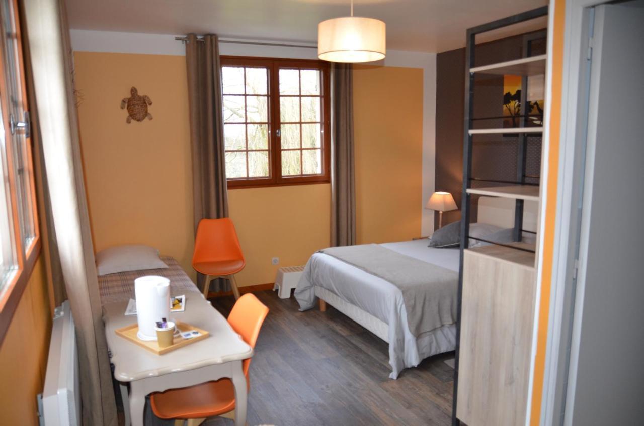 Le Pre Aux Daims Acomodação com café da manhã Saint-Étienne-la-Thillaye Exterior foto